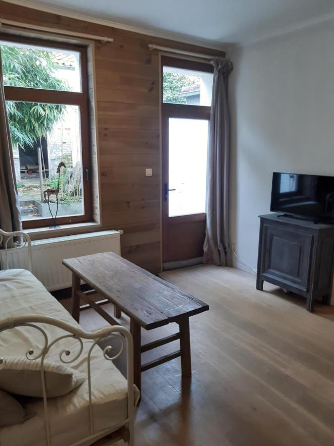Maison Cosy Au Centre De Nivelles - Videosurveillance Exterieure Ngoại thất bức ảnh